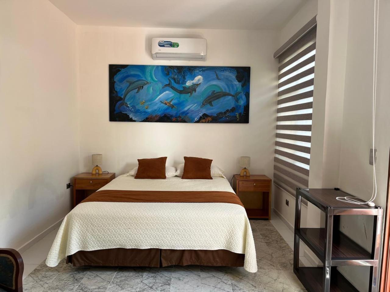 Maytenus Galapagos Puerto Ayora  Extérieur photo