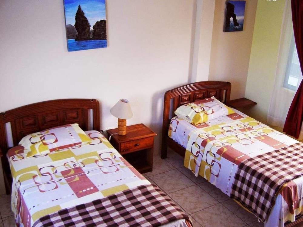 Maytenus Galapagos Puerto Ayora  Extérieur photo